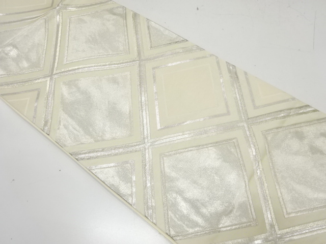 アンティーク　菱模様織り出し袋帯（着用可）